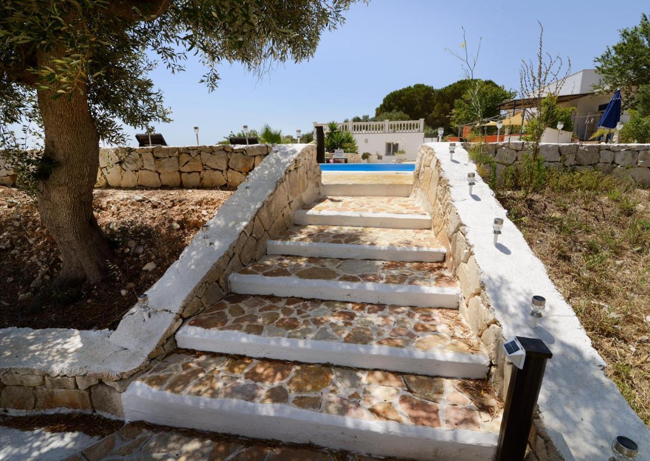 Trullo Vista Hotell Ostuni Exteriör bild